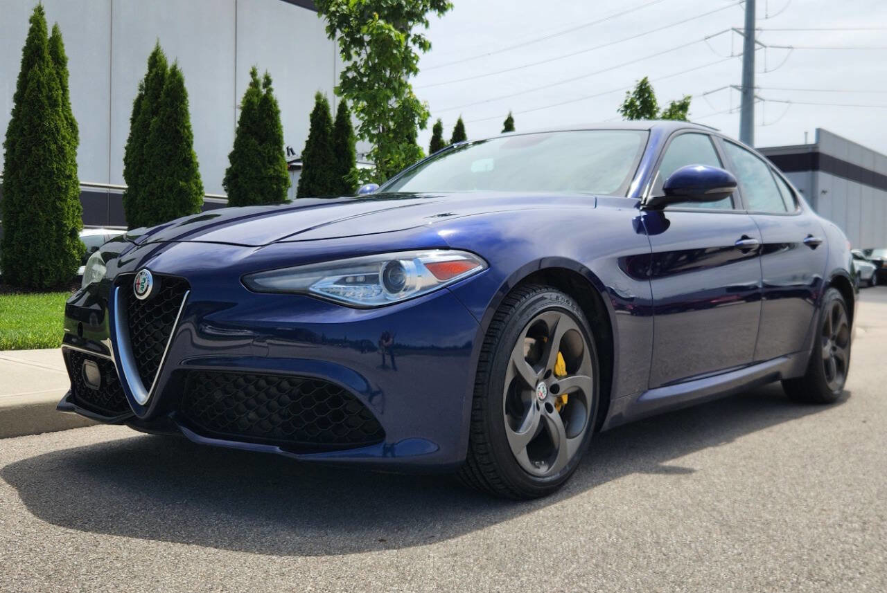 Used 2018 Alfa Romeo Giulia AWD image 1