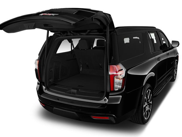 Used 2024 Chevrolet Suburban LS AWD/4WD image 7