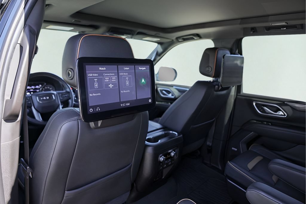 Used 2021 GMC Yukon AT4 w/ AT4 Premium Plus Package AWD/4WD image 30