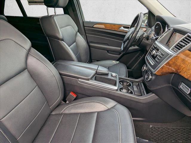 Used 2013 Mercedes-Benz ML 550 4MATIC image 21