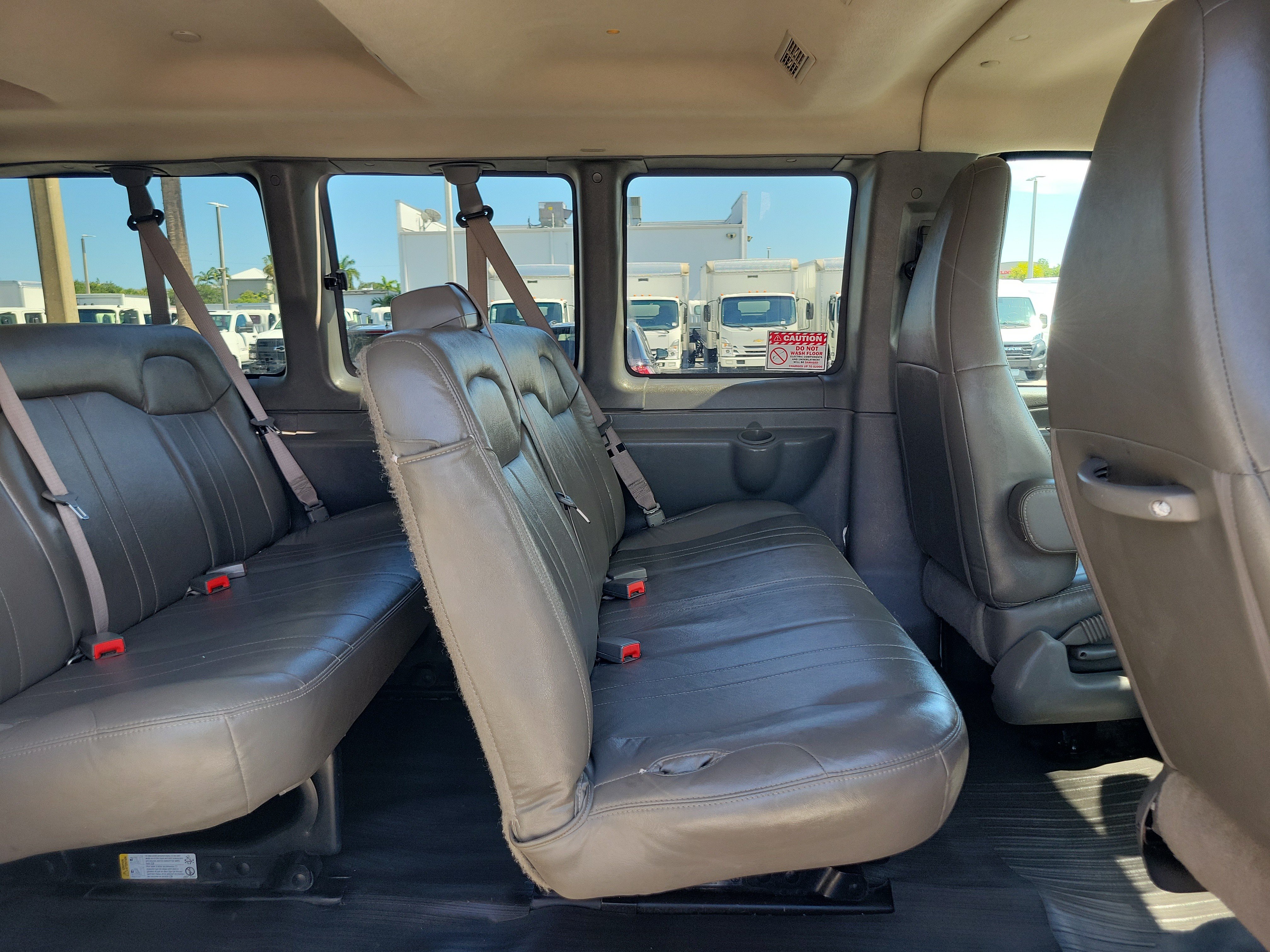 Used 2023 Chevrolet Express 3500 LS RWD image 10