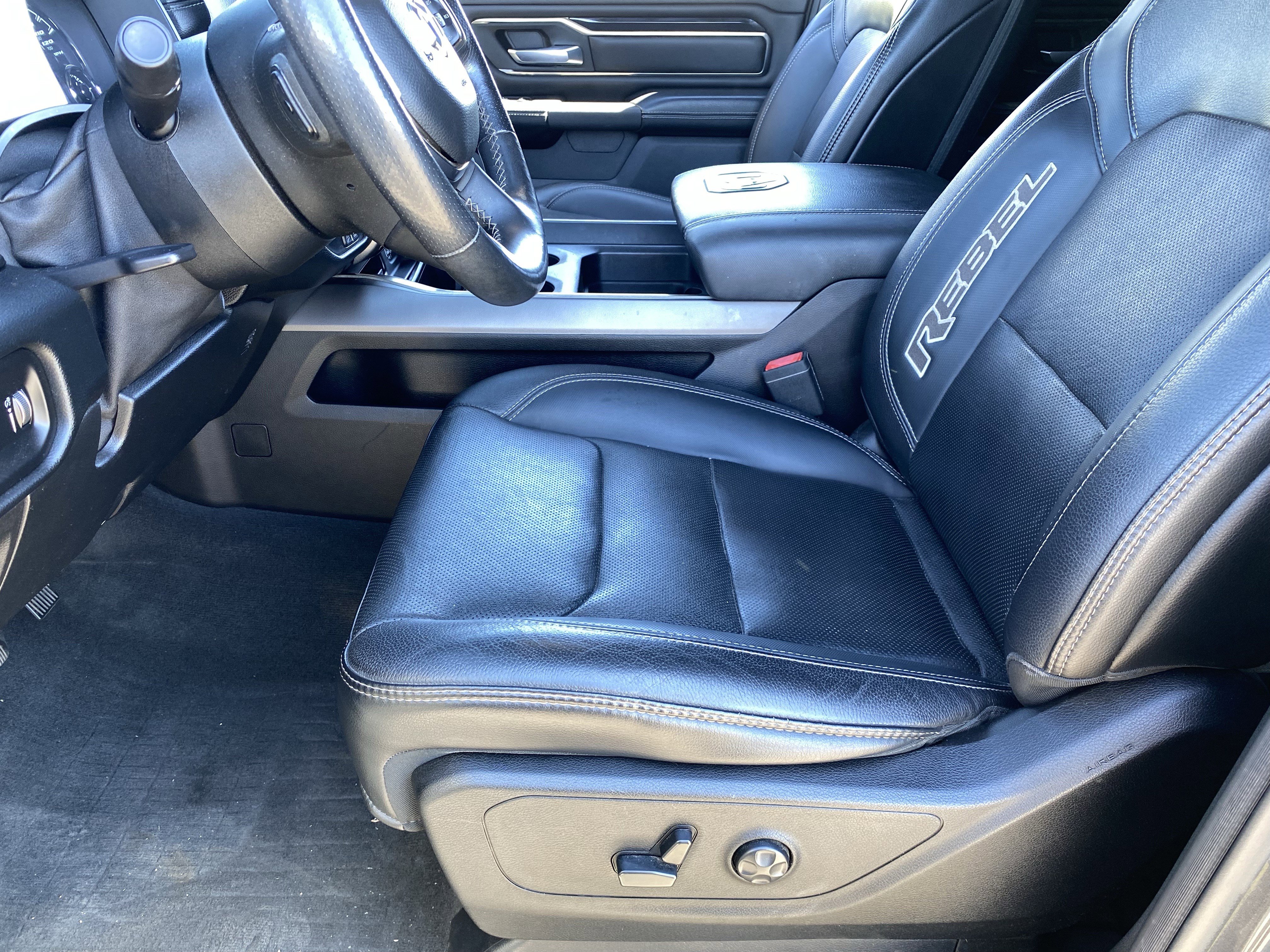 Used 2020 RAM 1500 Rebel w/ Rebel Level 2 Equipment Group AWD/4WD image 16