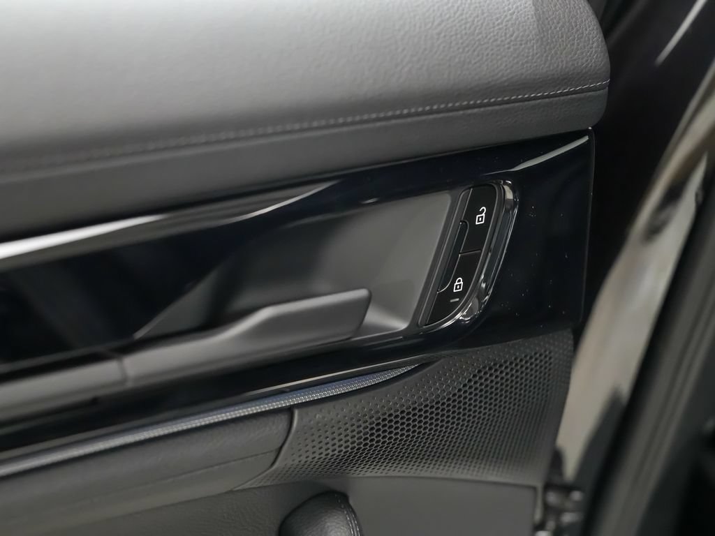 New 2026 Porsche Panamera 4 AWD/4WD image 15