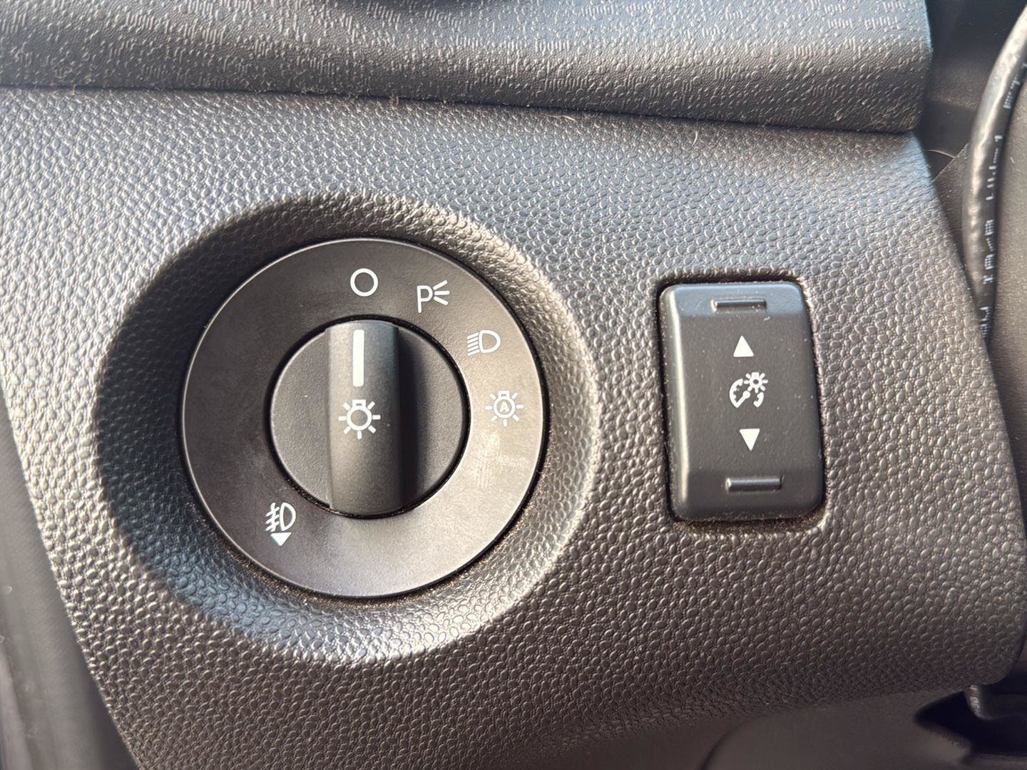 Used 2018 Ford Fiesta ST FWD image 27