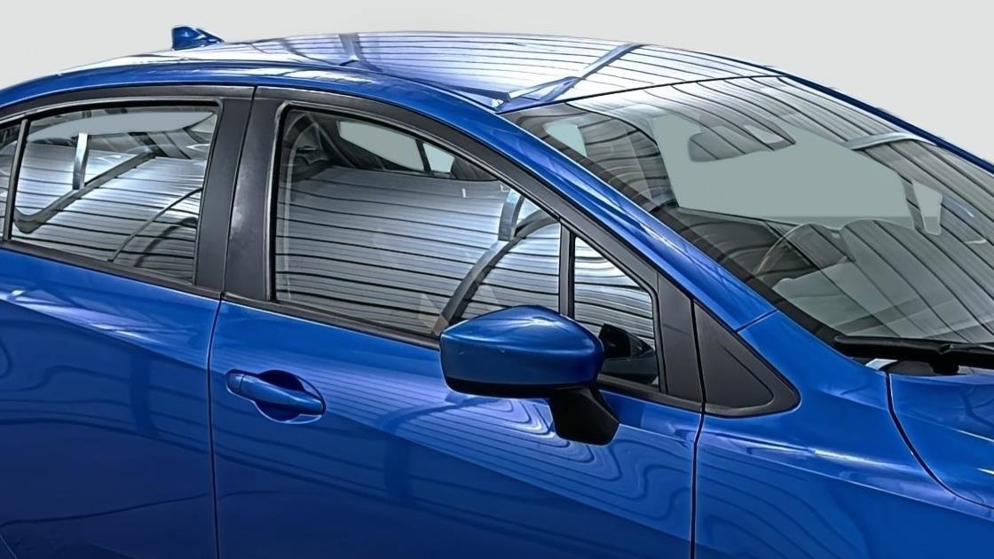 Used 2022 Nissan Versa SV image 15