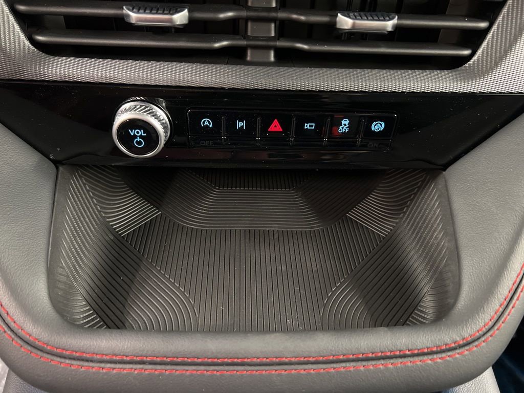 New 2026 Ford Explorer ST-Line w/ ST-Line Street Pack image 14