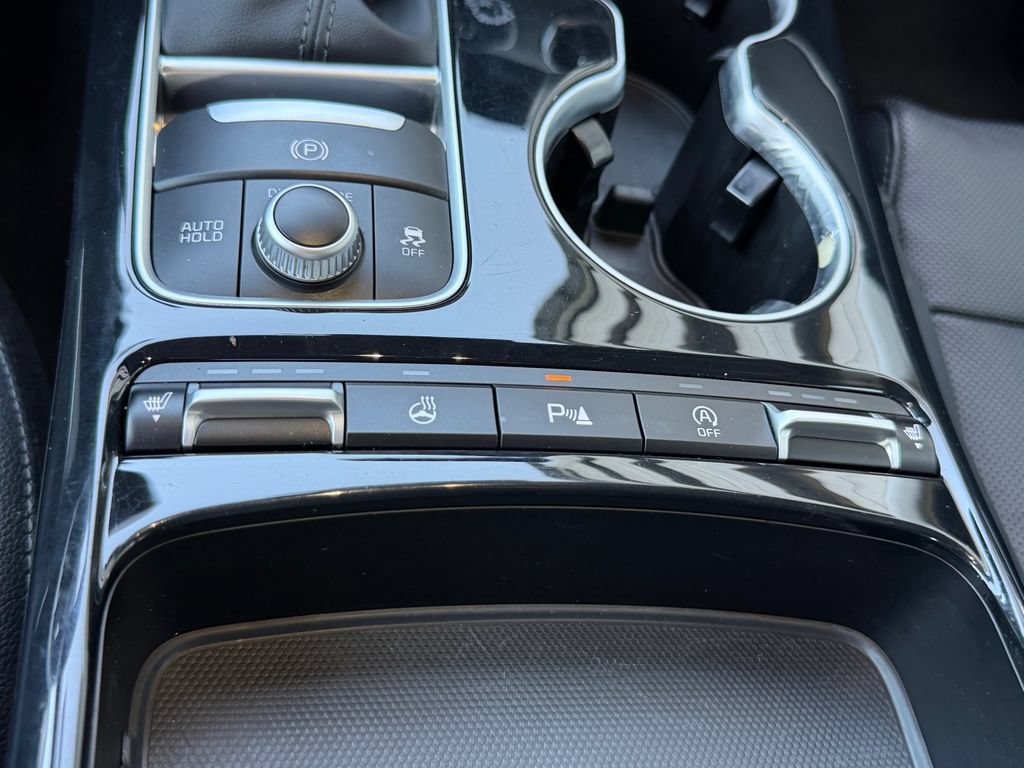 Used 2018 Kia Stinger Premium AWD/4WD image 25