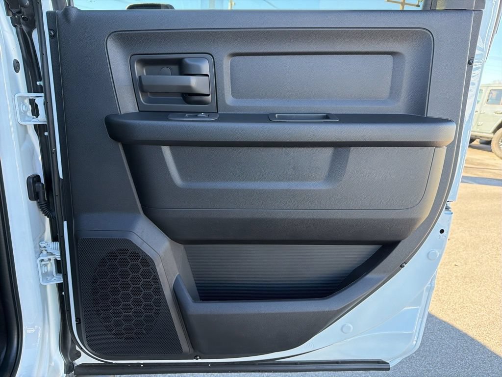 New 2026 RAM 3500 Tradesman AWD/4WD image 17