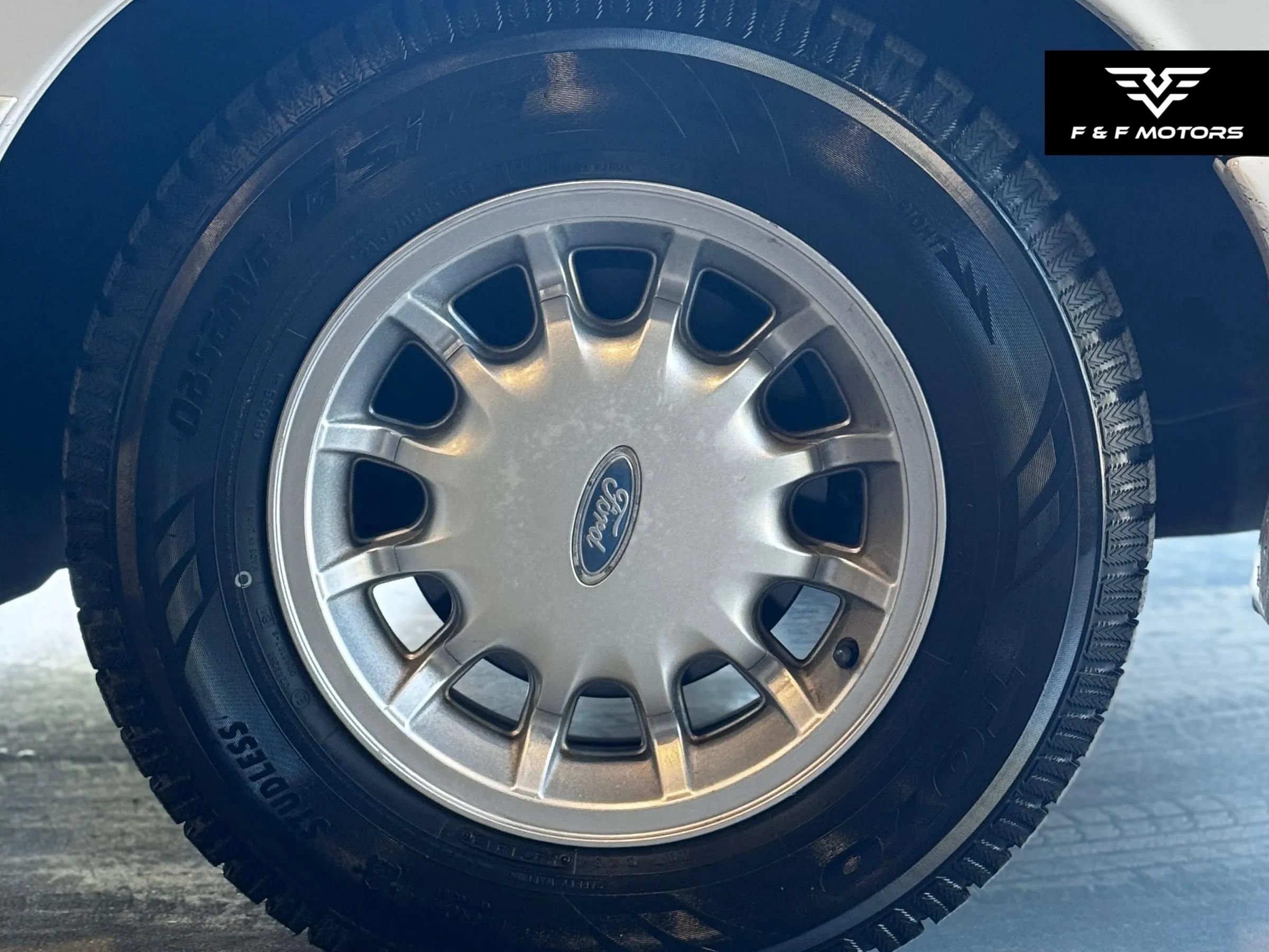 Used 1996 Ford Crown Victoria LX RWD image 19