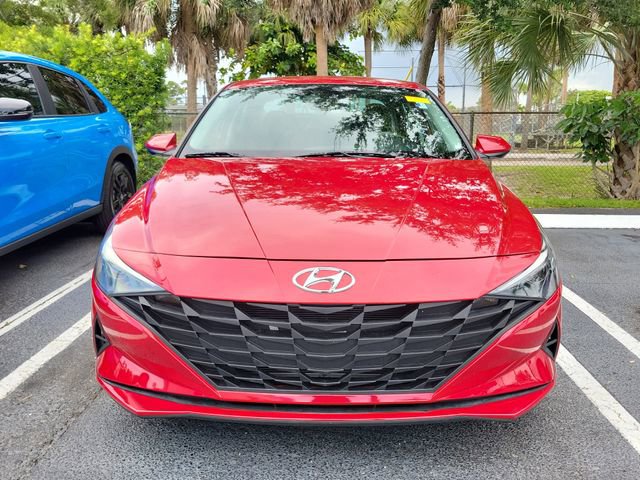 Used 2021 Hyundai Elantra SE FWD video 2