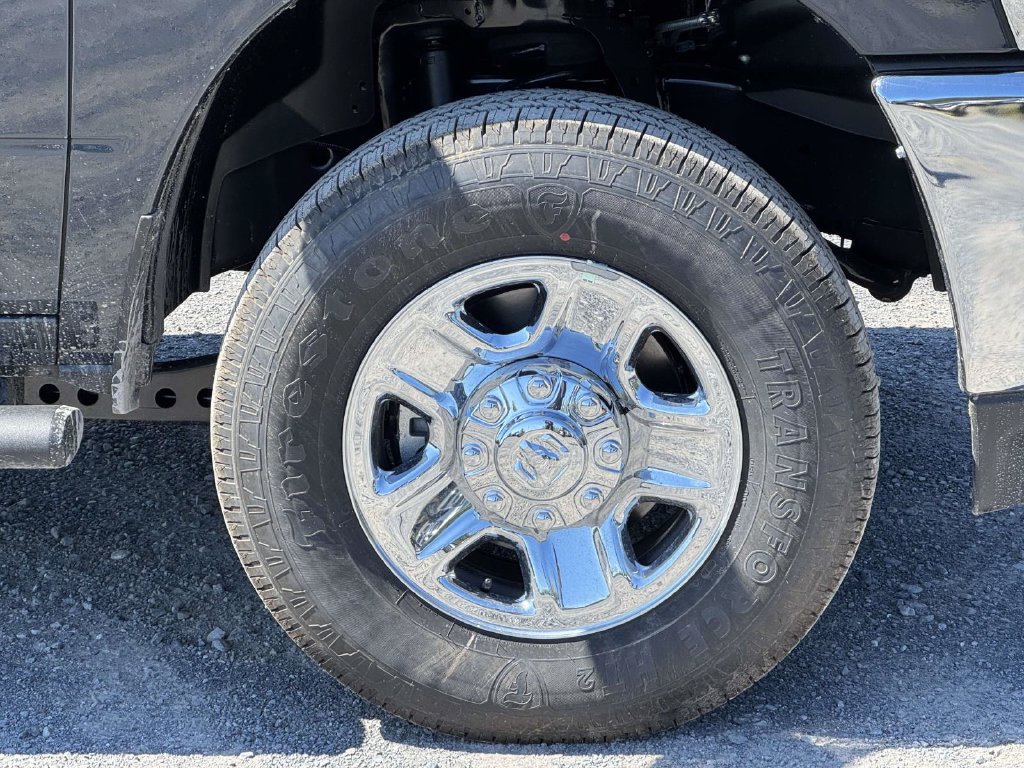 New 2026 RAM 2500 Tradesman AWD/4WD image 10