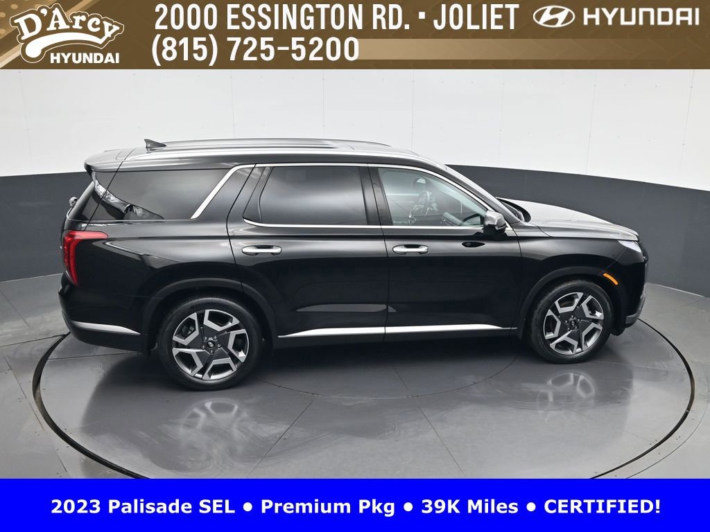 Used 2023 Hyundai Palisade SEL w/ Cargo Package image 17