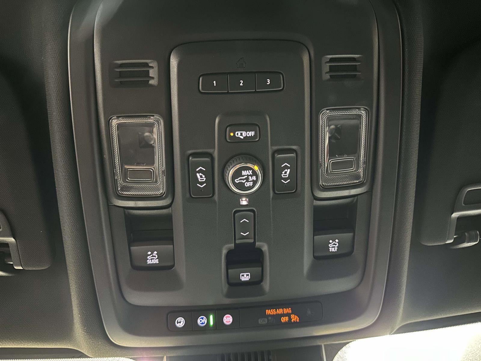 Used 2023 GMC Yukon Denali image 35