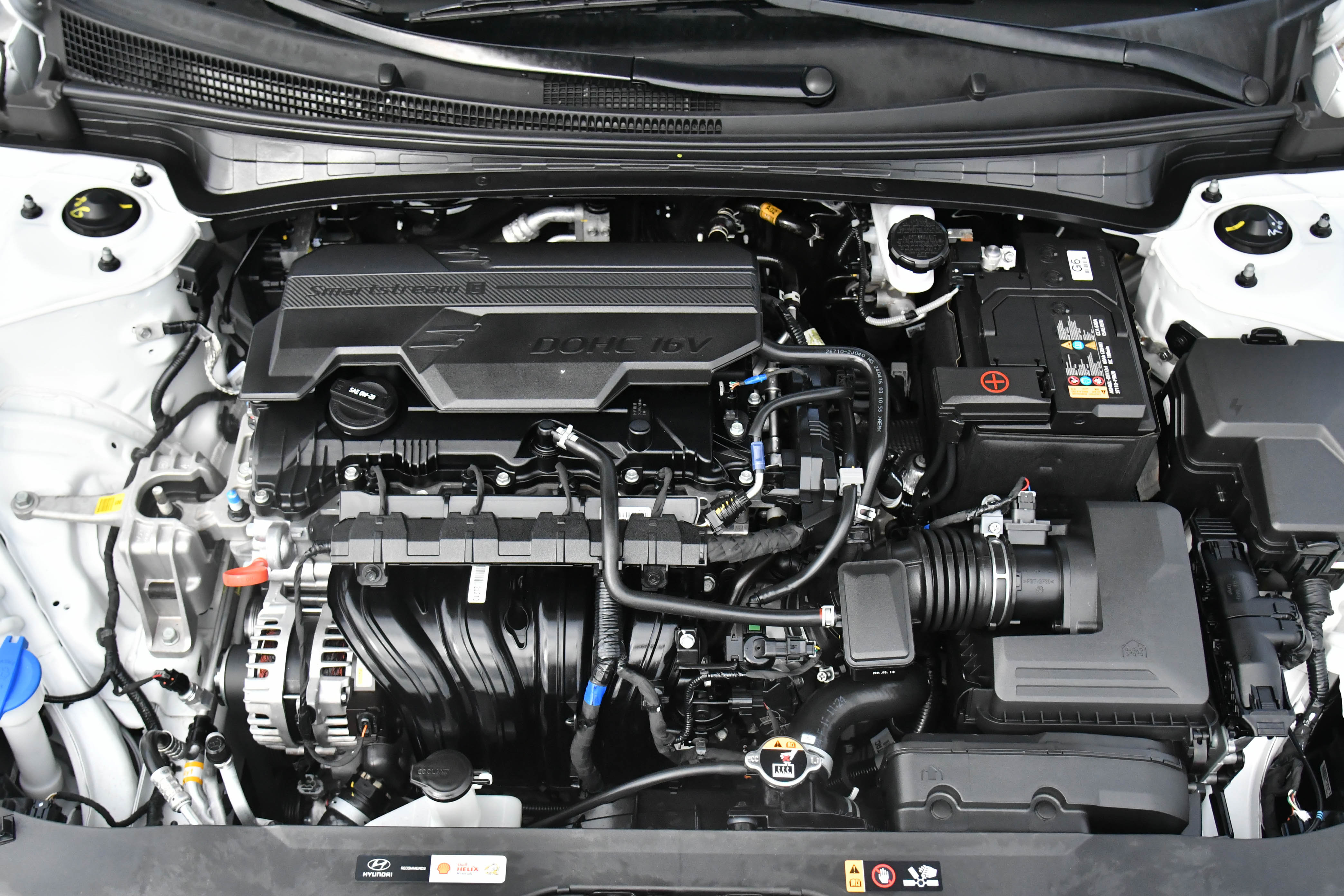 Used 2024 Hyundai Elantra SEL image 43