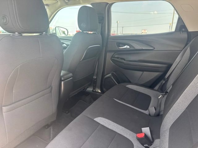 Used 2025 Chevrolet TrailBlazer LT AWD/4WD image 9