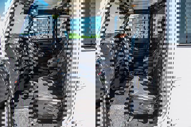 Used 2018 Jeep Wrangler Unlimited Altitude image 13