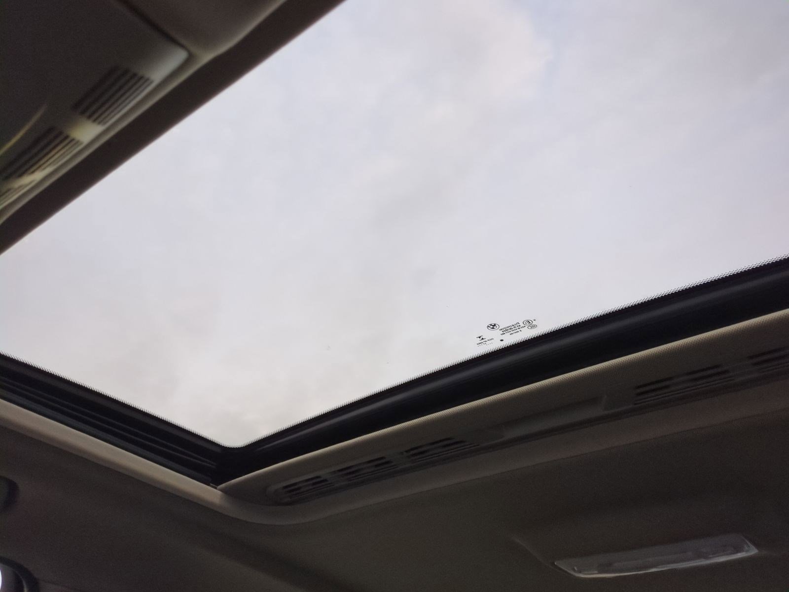 Used 2018 BMW 320i xDrive Sedan image 28