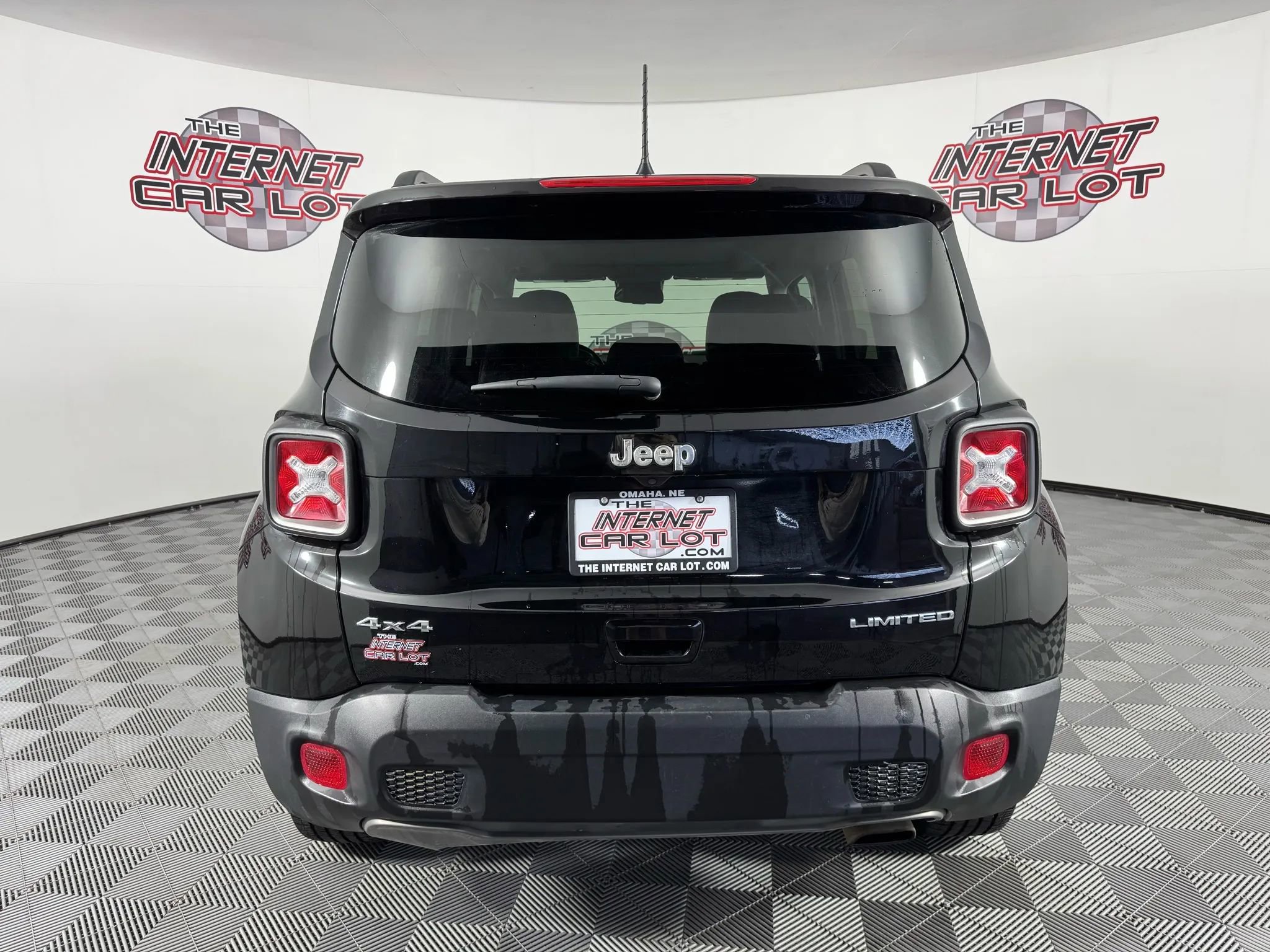 Used 2019 Jeep Renegade Limited w/ UConnect 8.4 Nav Group image 6