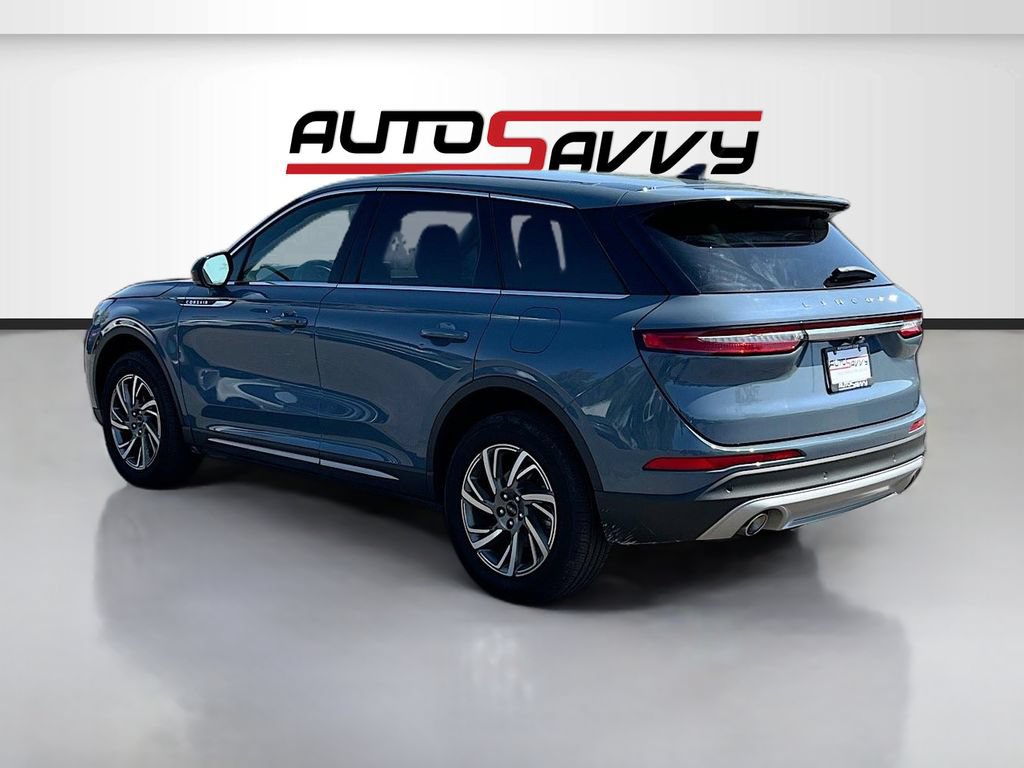 Used 2025 Lincoln Corsair FWD image 5