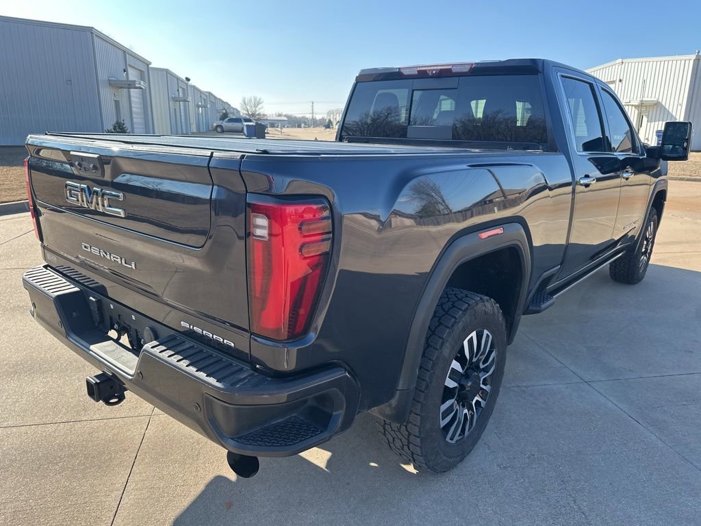 Used 2024 GMC Sierra 3500 Denali Ultimate image 5