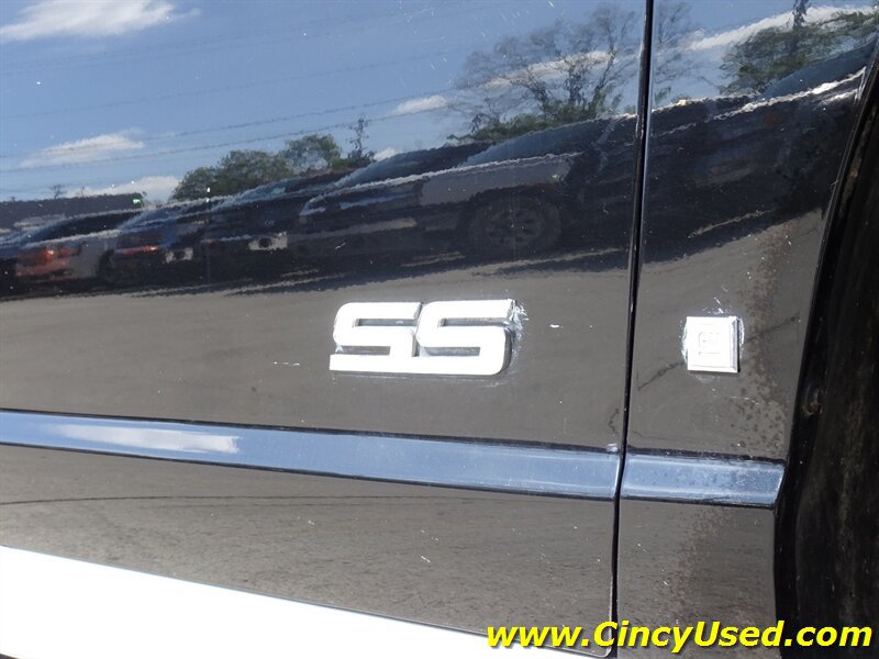 Used 2006 Chevrolet Monte Carlo SS w/ Convenience Package FWD image 26