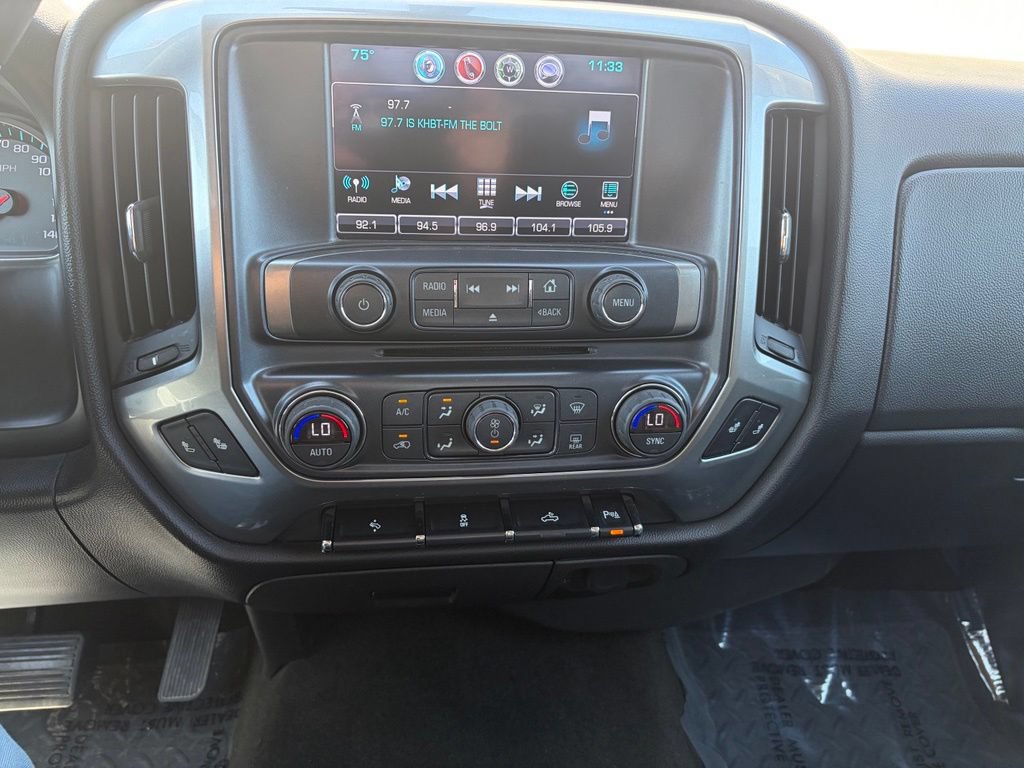 Used 2017 Chevrolet Silverado 1500 LT w/ All Star Edition AWD/4WD image 37