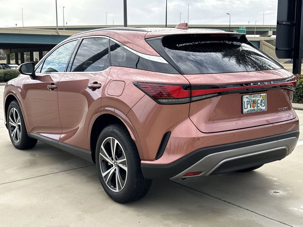 Used 2025 Lexus RX 350 Premium w/ Accessory Package (Z1) image 10