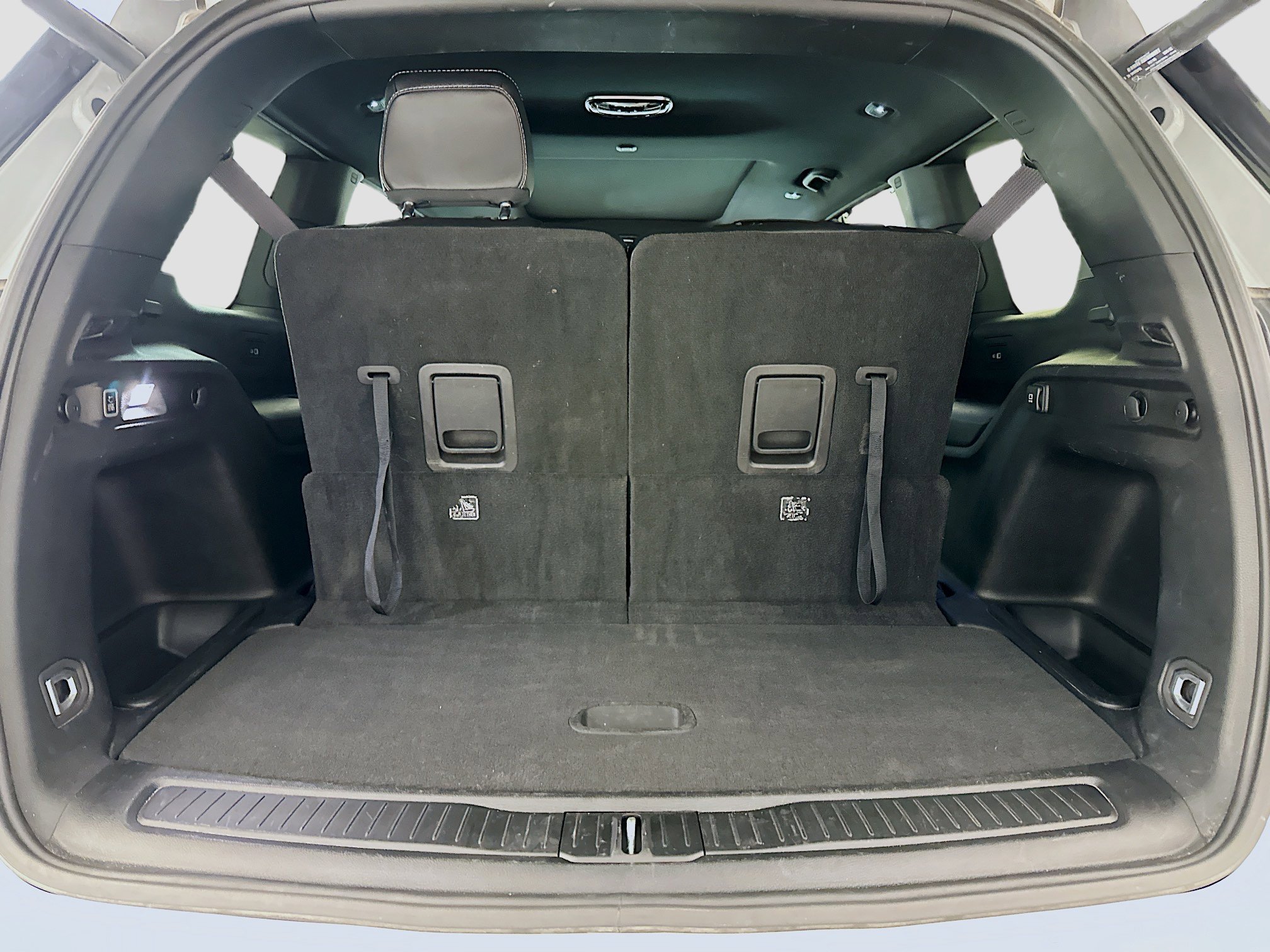 Used 2024 Jeep Grand Cherokee L Limited w/ Luxury Tech Group II image 32