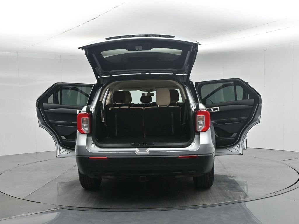 Certified 2021 Ford Explorer 2WD image 38