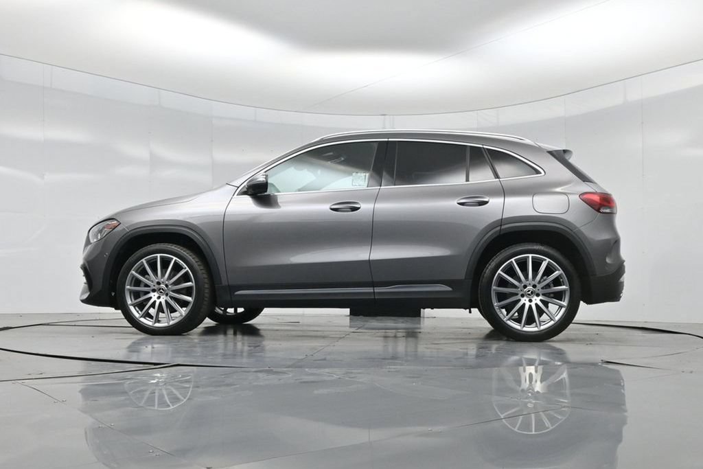 Used 2022 Mercedes-Benz GLA 250 4MATIC image 7