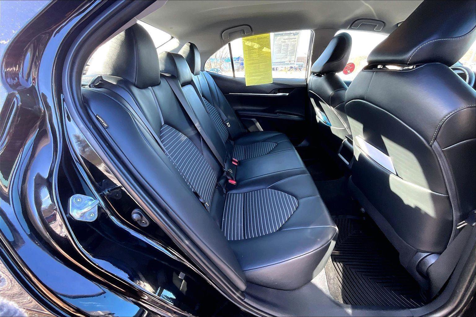 Used 2023 Toyota Camry SE image 23