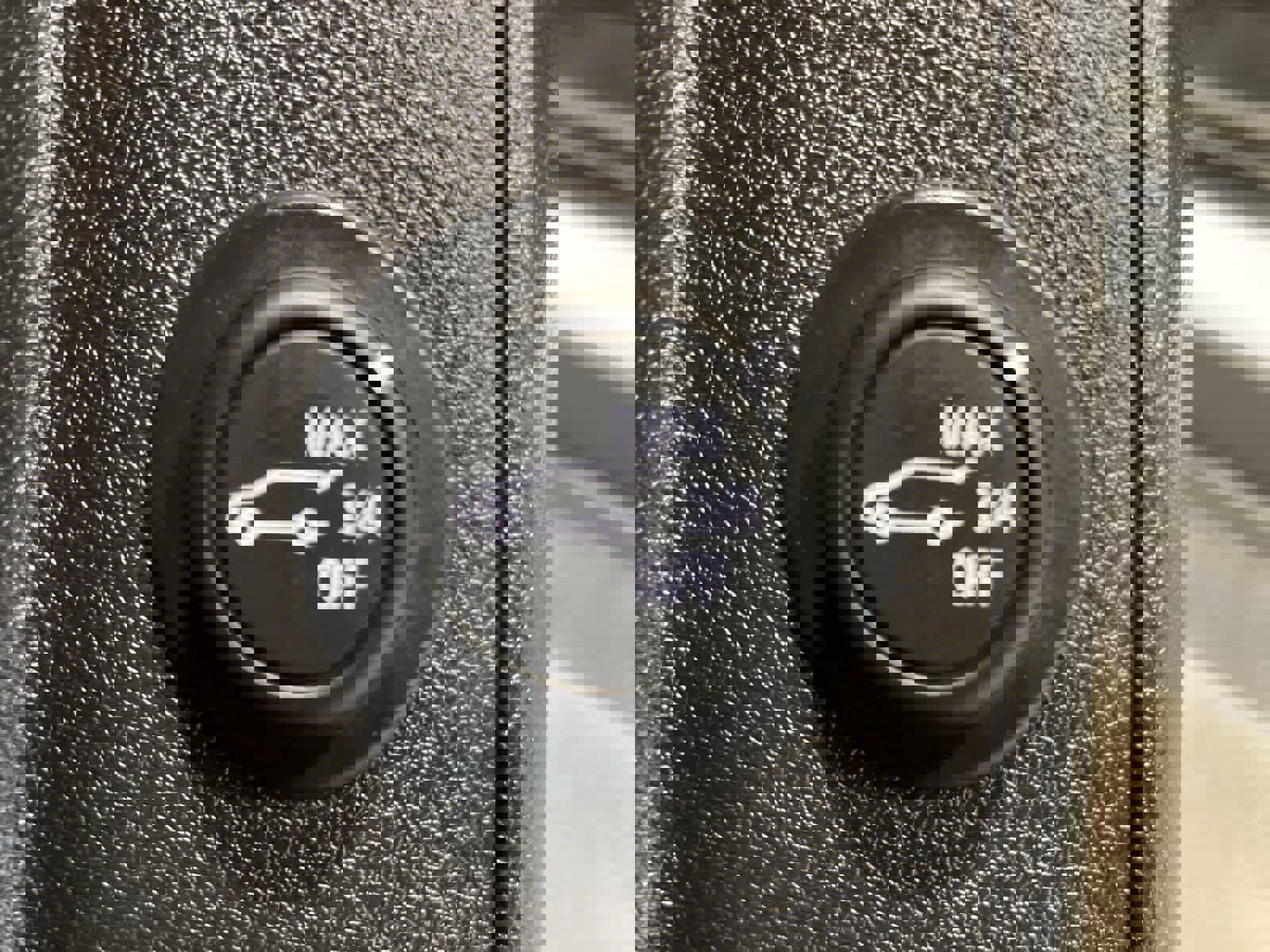 Used 2023 Chevrolet Equinox LT image 13