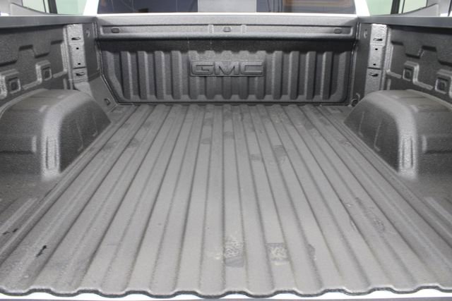 New 2026 GMC Sierra 1500 AT4 w/ AT4 Premium Package image 24