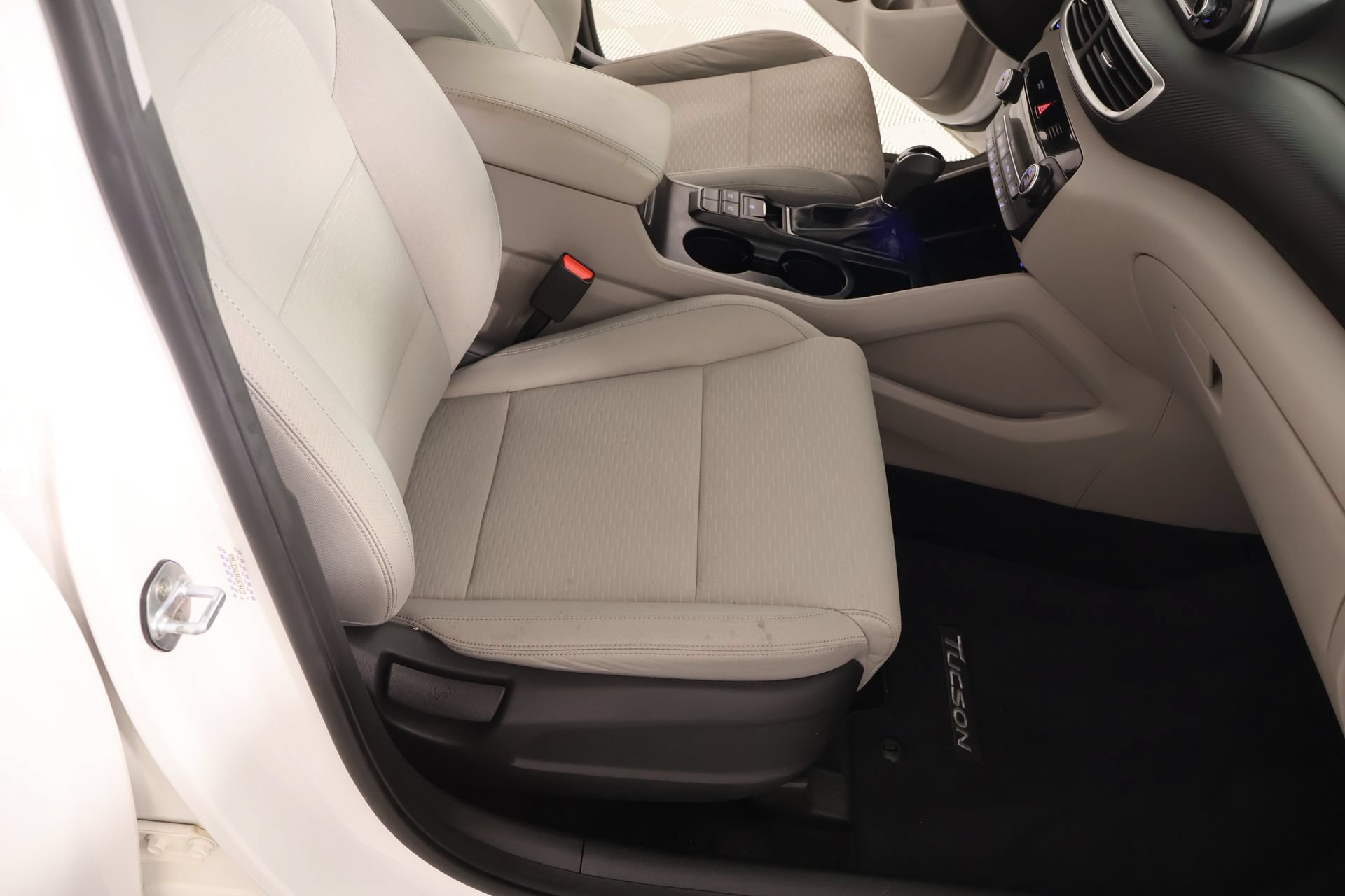 Used 2019 Hyundai Tucson Sport FWD image 13