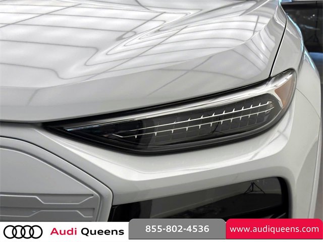 Used 2025 Audi Q6 e-tron Premium Plus image 7