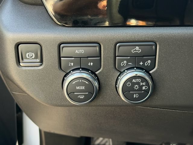 Used 2025 GMC Sierra 1500 Elevation w/ Max Trailering Package AWD/4WD image 26