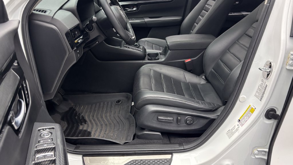 Used 2023 Honda CR-V EX-L image 11