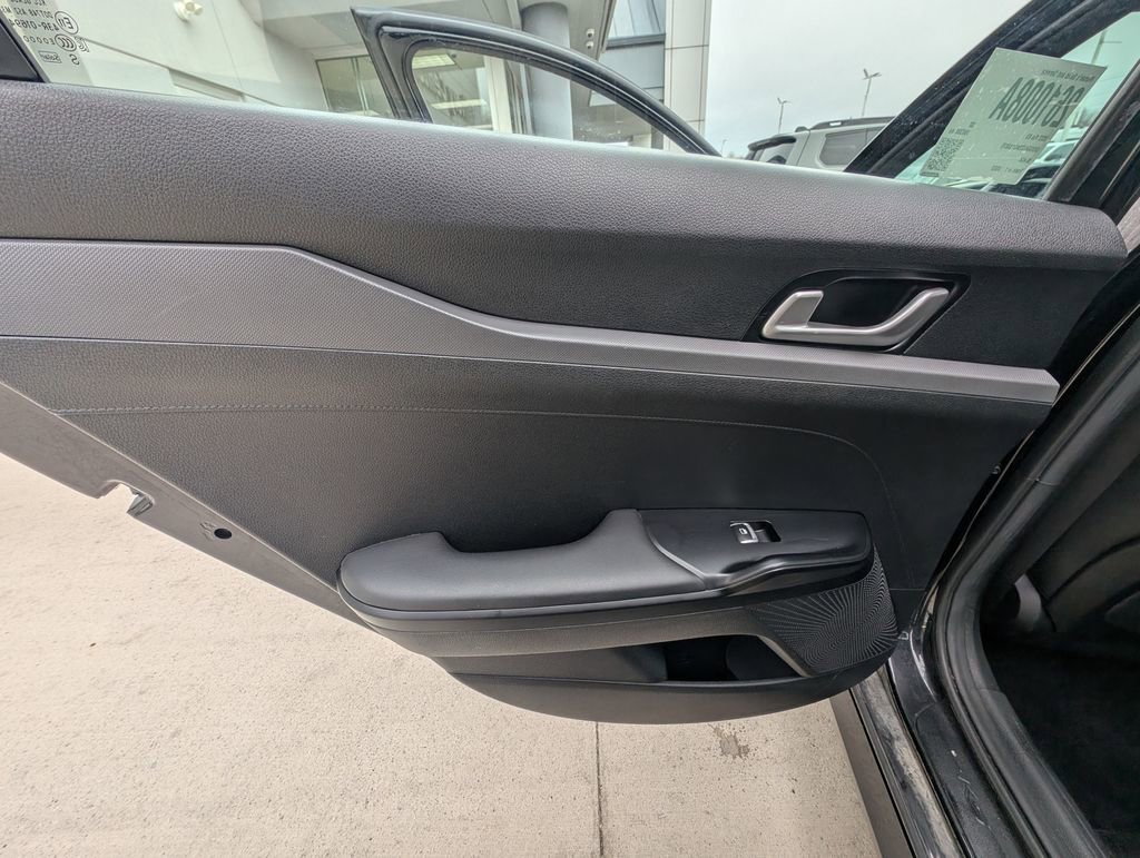 Used 2022 Kia K5 GT-Line image 39