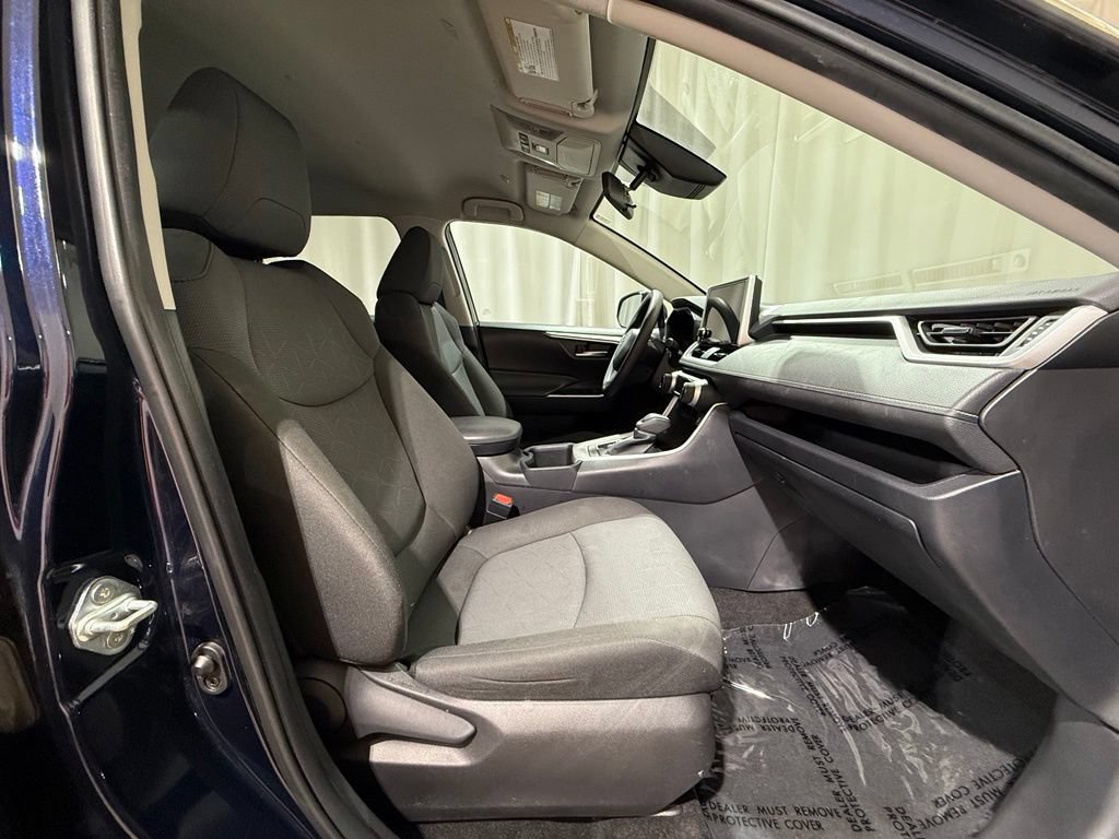 Certified 2025 Toyota RAV4 XLE AWD/4WD image 21