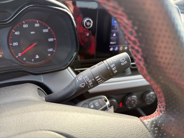 Used 2024 Chevrolet Trax RS image 36