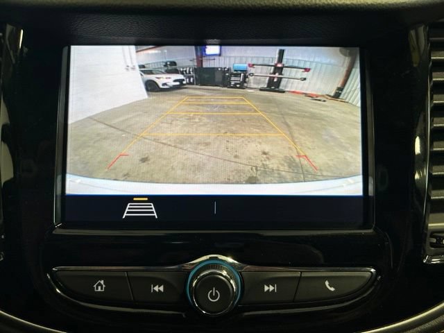 Used 2021 Chevrolet Trax LT w/ LT Convenience Package AWD/4WD image 30
