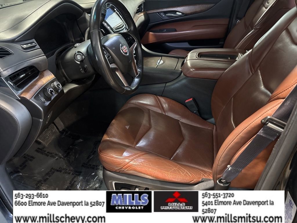 Used 2015 Cadillac Escalade ESV Premium AWD/4WD image 11