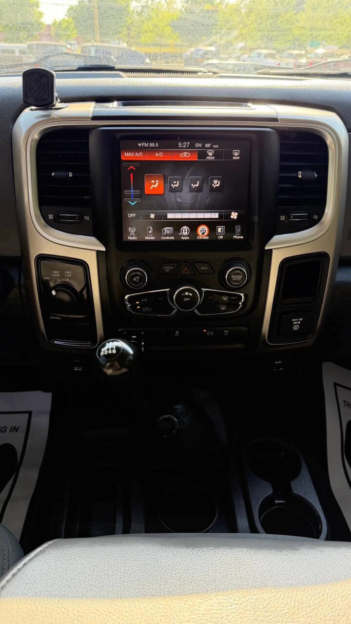 Used 2014 RAM 2500 SLT w/ Luxury Group image 19