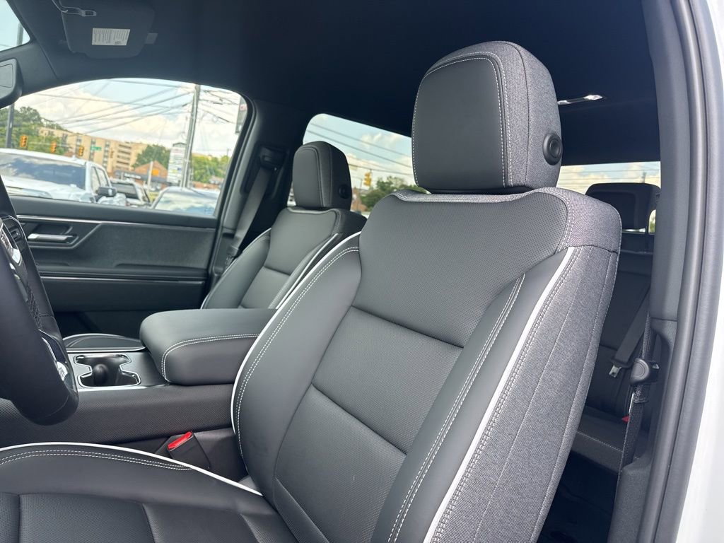 New 2026 GMC Sierra EV Elevation w/ LPO, Elevation Dark Package image 21