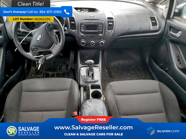 Used 2017 Kia Forte LX image 11