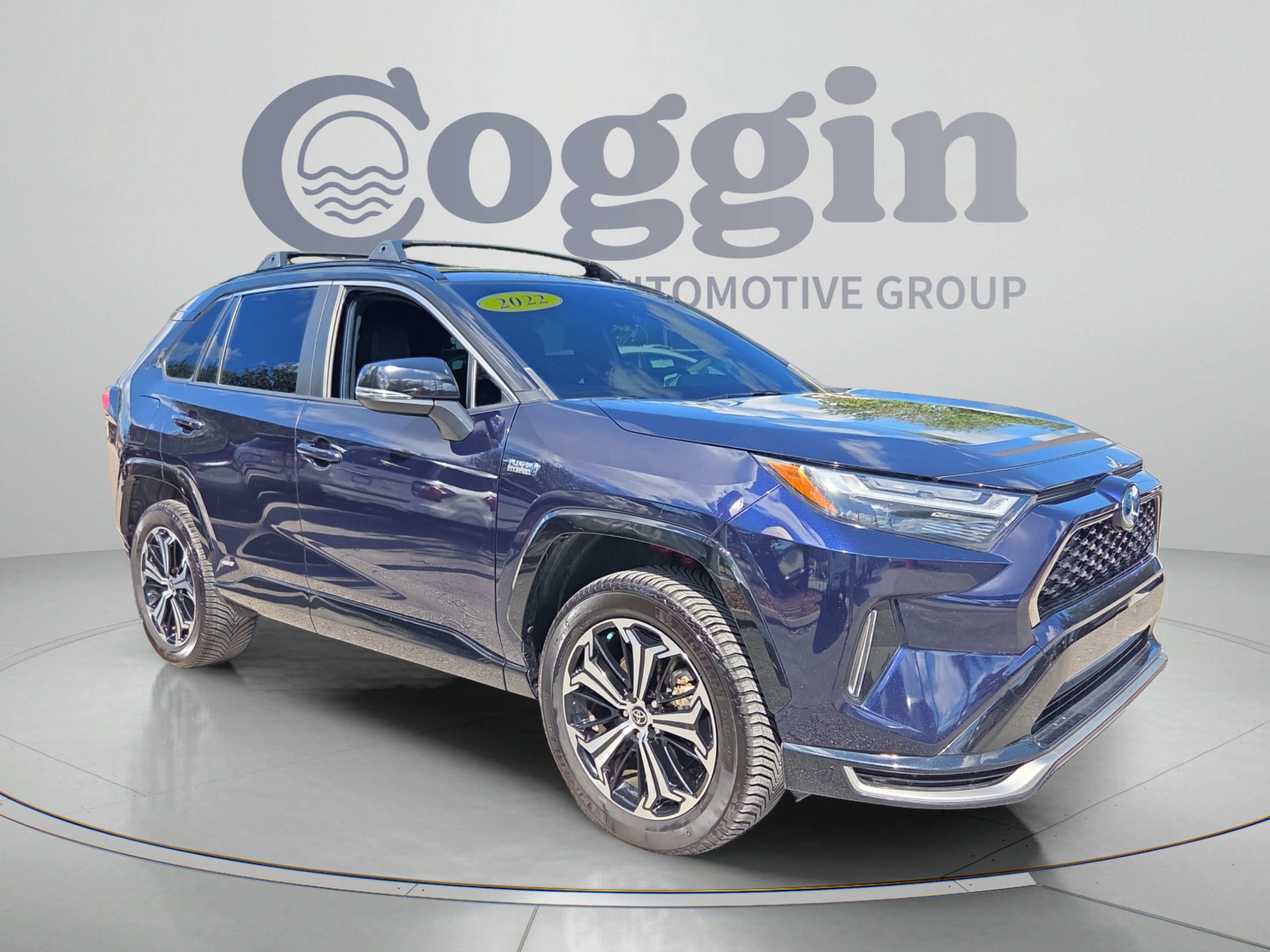 Used 2022 Toyota RAV4 XSE w/ Weather Package AWD/4WD image 7