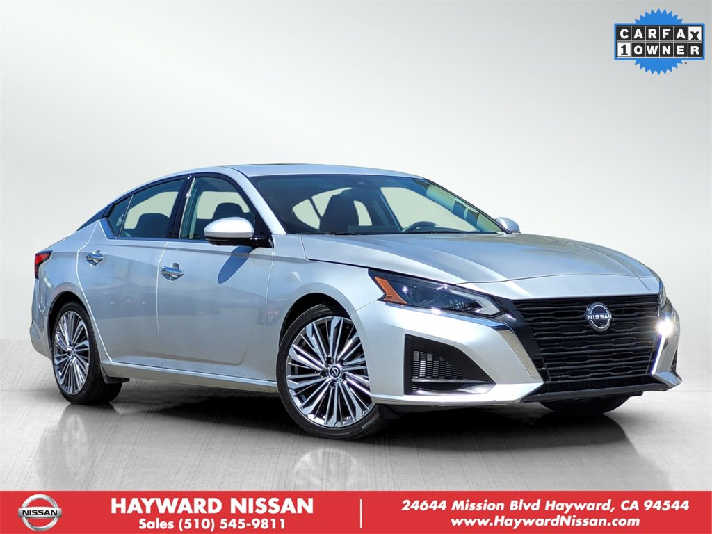 Used 2023 Nissan Altima 2.5 SL image 1