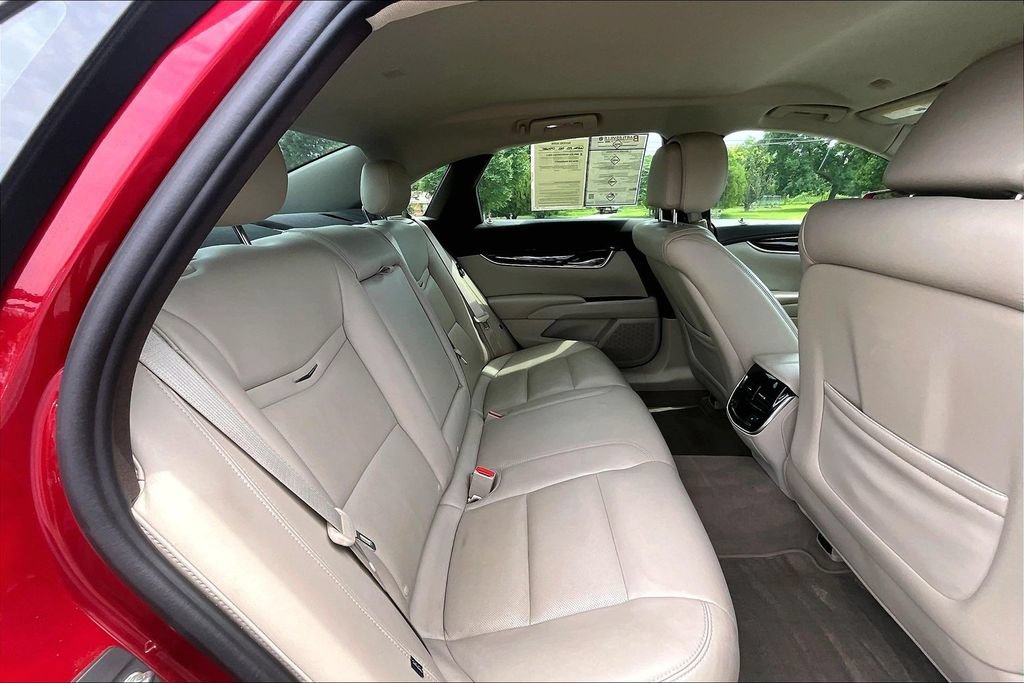 Used 2013 Cadillac XTS Luxury w/ Driver Awareness Package FWD image 27