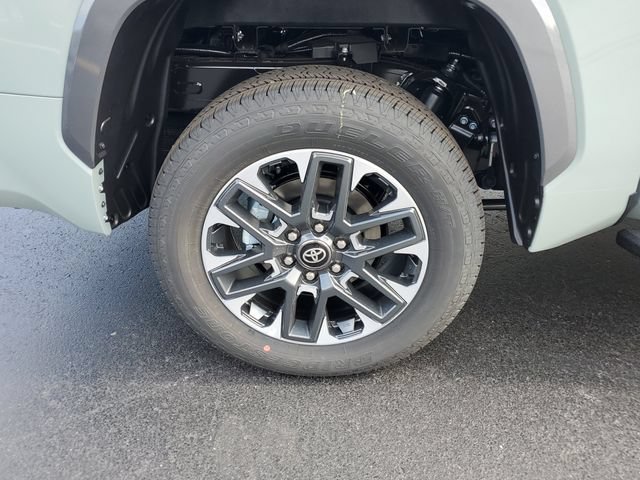 New 2026 Toyota Tundra Limited AWD/4WD image 5