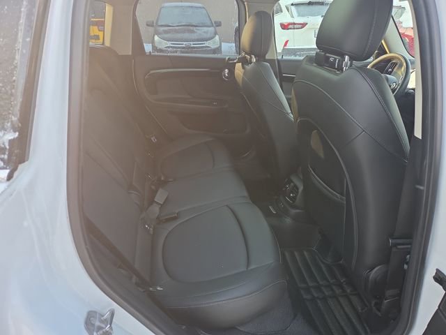 Used 2019 MINI Cooper Countryman S w/ Premium Package image 13